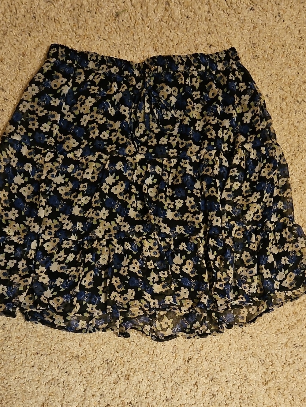 Vero Moda Black Floral Tiered Skater Skirt with Blue and Cream Flowers